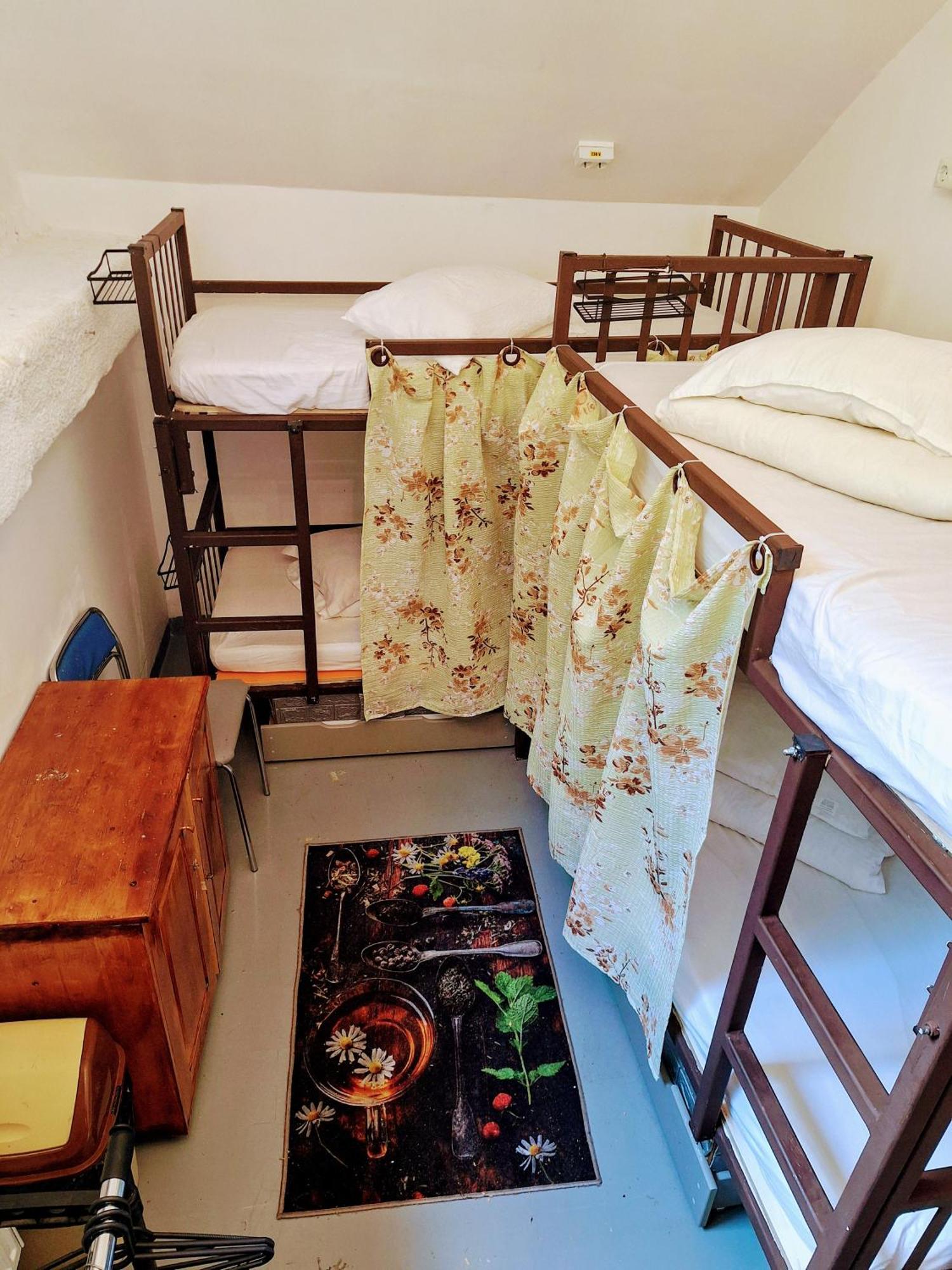 Downtown Hostel 브라쇼브 외부 사진